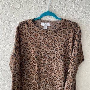 Leopard cashmere sweater XL